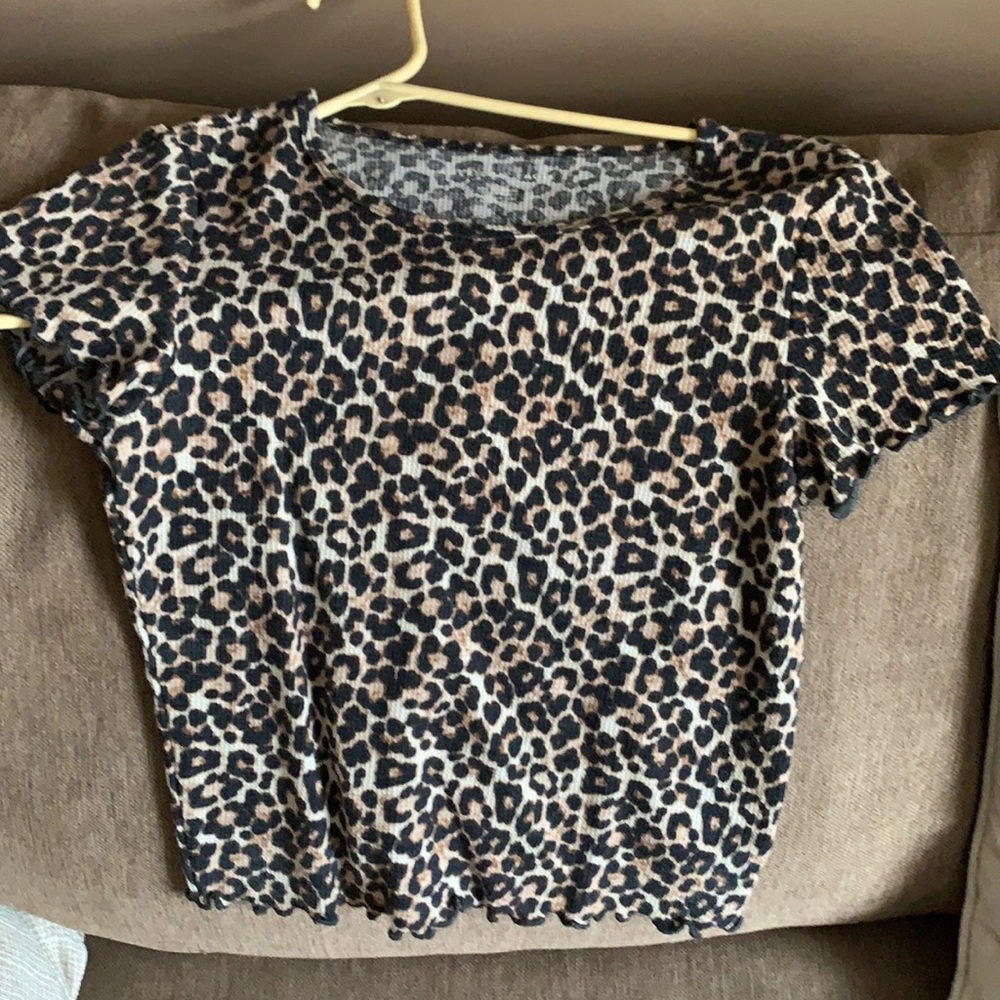 Tee shirt